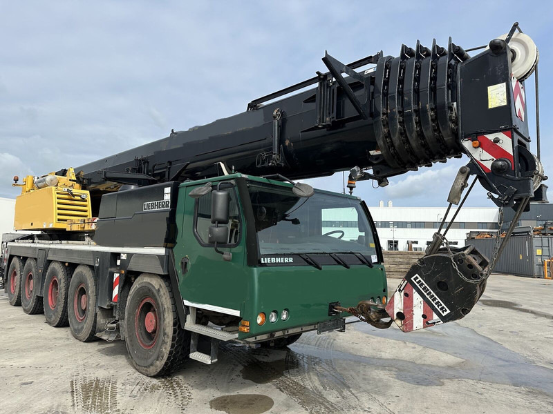 Liebherr Liebherr LTM 1130-5.1 - Avtodvigalo za vse namene: slika 1 Liebherr Liebherr LTM 1130-5.1 - Avtodvigalo za vse namene: slika 1