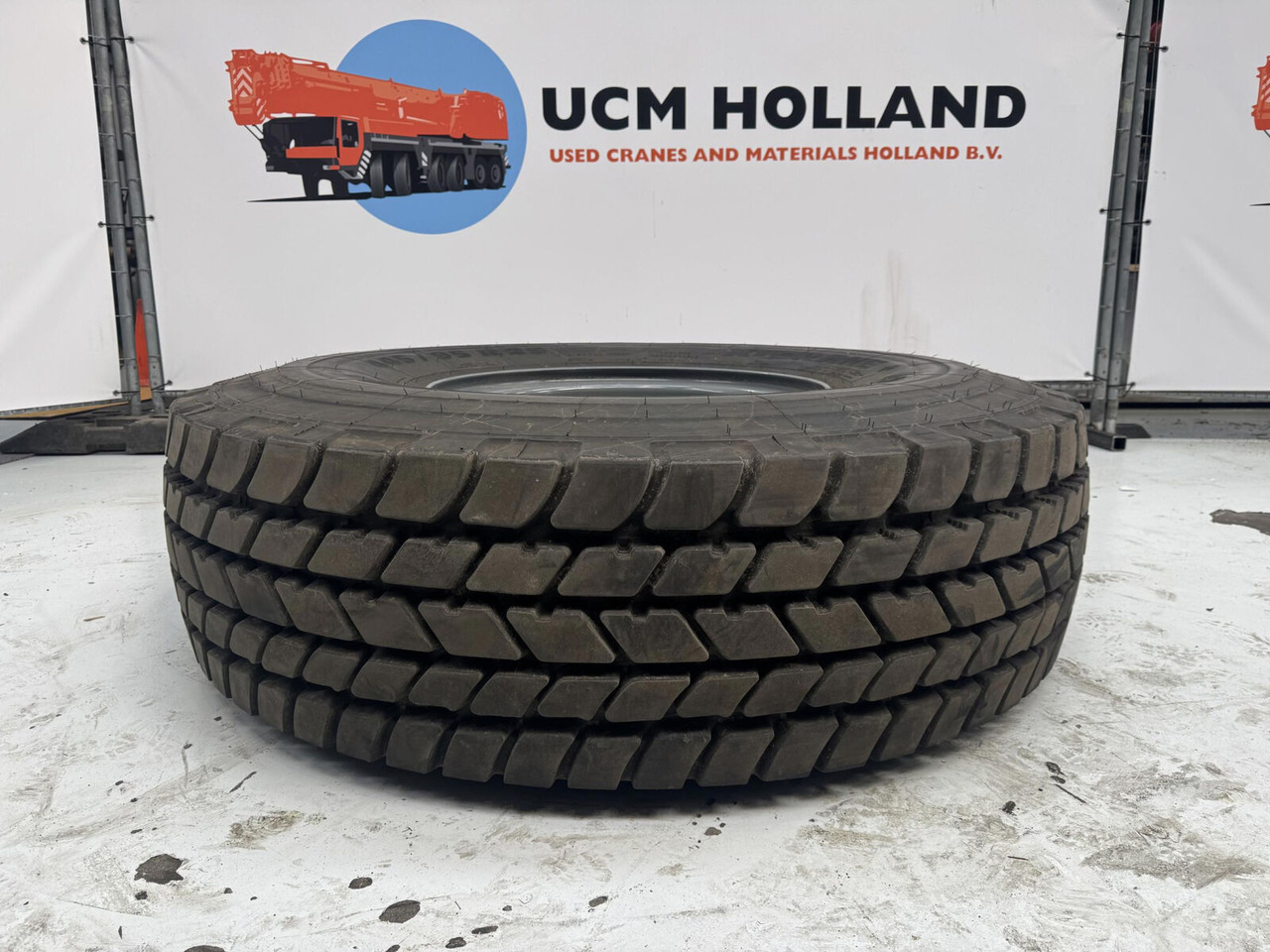 Liebherr Wheel 445/95 R25 10 12 1p - Kompletno kolo za Žerjav: slika 3 Liebherr Wheel 445/95 R25 10 12 1p - Kompletno kolo za Žerjav: slika 3