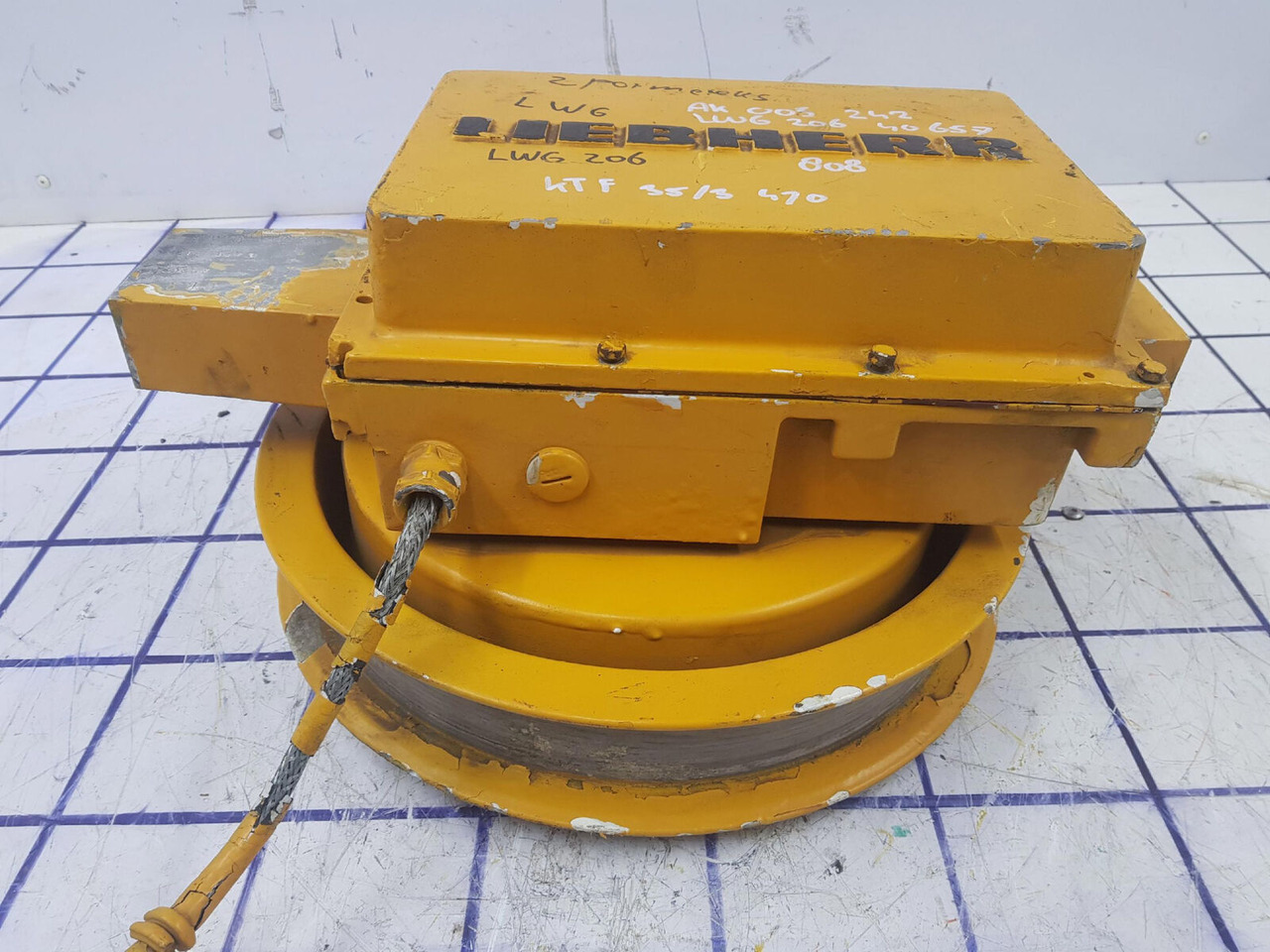 Liebherr lenght indicator LWG 206 - Karoserija in zunanjost za Avtodvigalo: slika 2 Liebherr lenght indicator LWG 206 - Karoserija in zunanjost za Avtodvigalo: slika 2