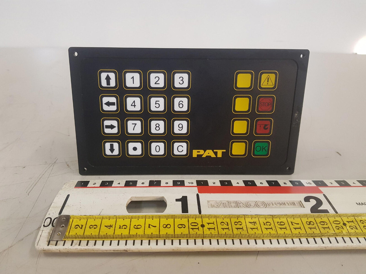 PAT PDC-TAST - Armaturna plošča za Žerjav: slika 1 PAT PDC-TAST - Armaturna plošča za Žerjav: slika 1
