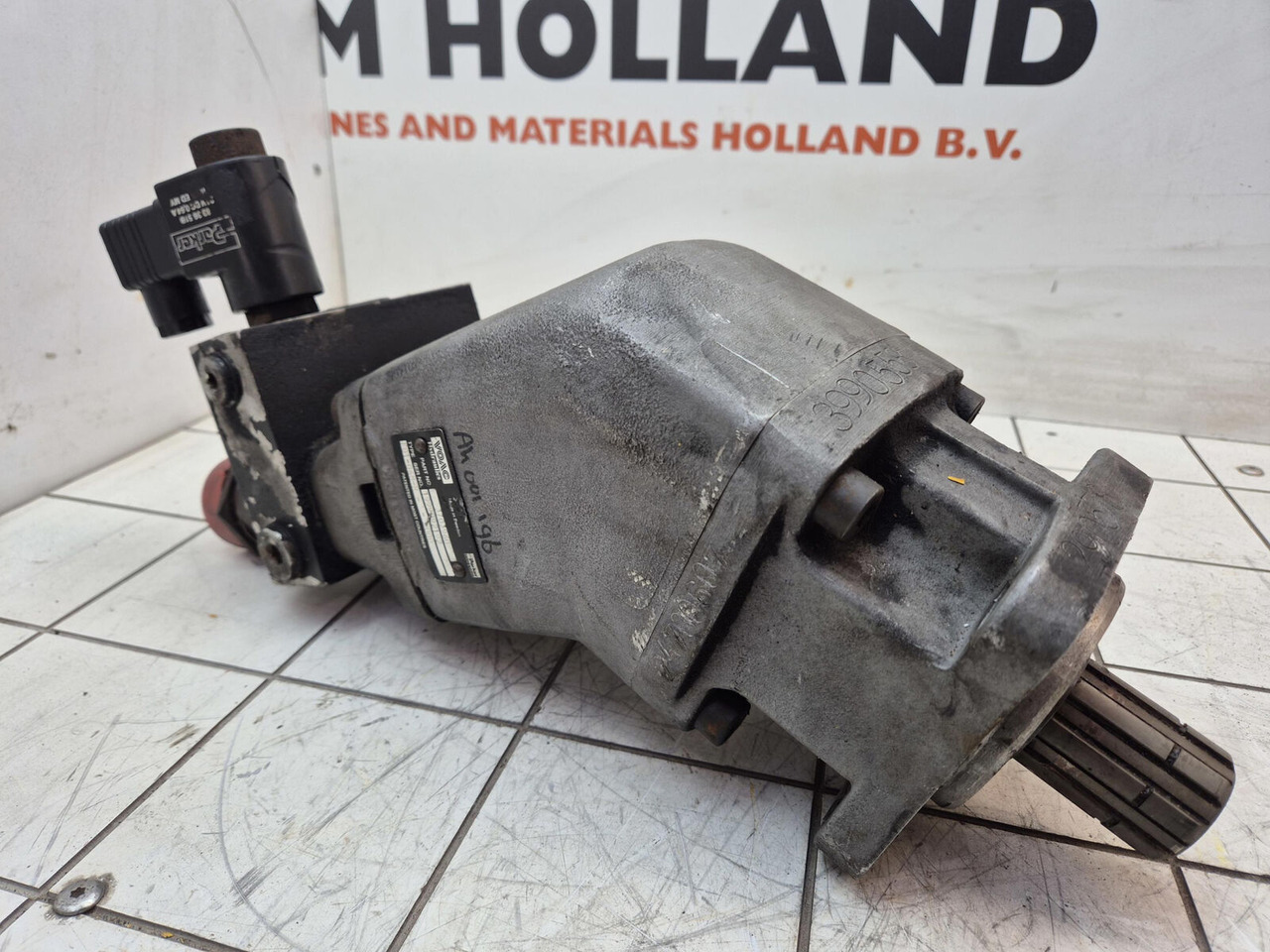 Parker F1-060R hydro pump with bypass - Hidravlična črpalka za Avtodvigalo: slika 2 Parker F1-060R hydro pump with bypass - Hidravlična črpalka za Avtodvigalo: slika 2