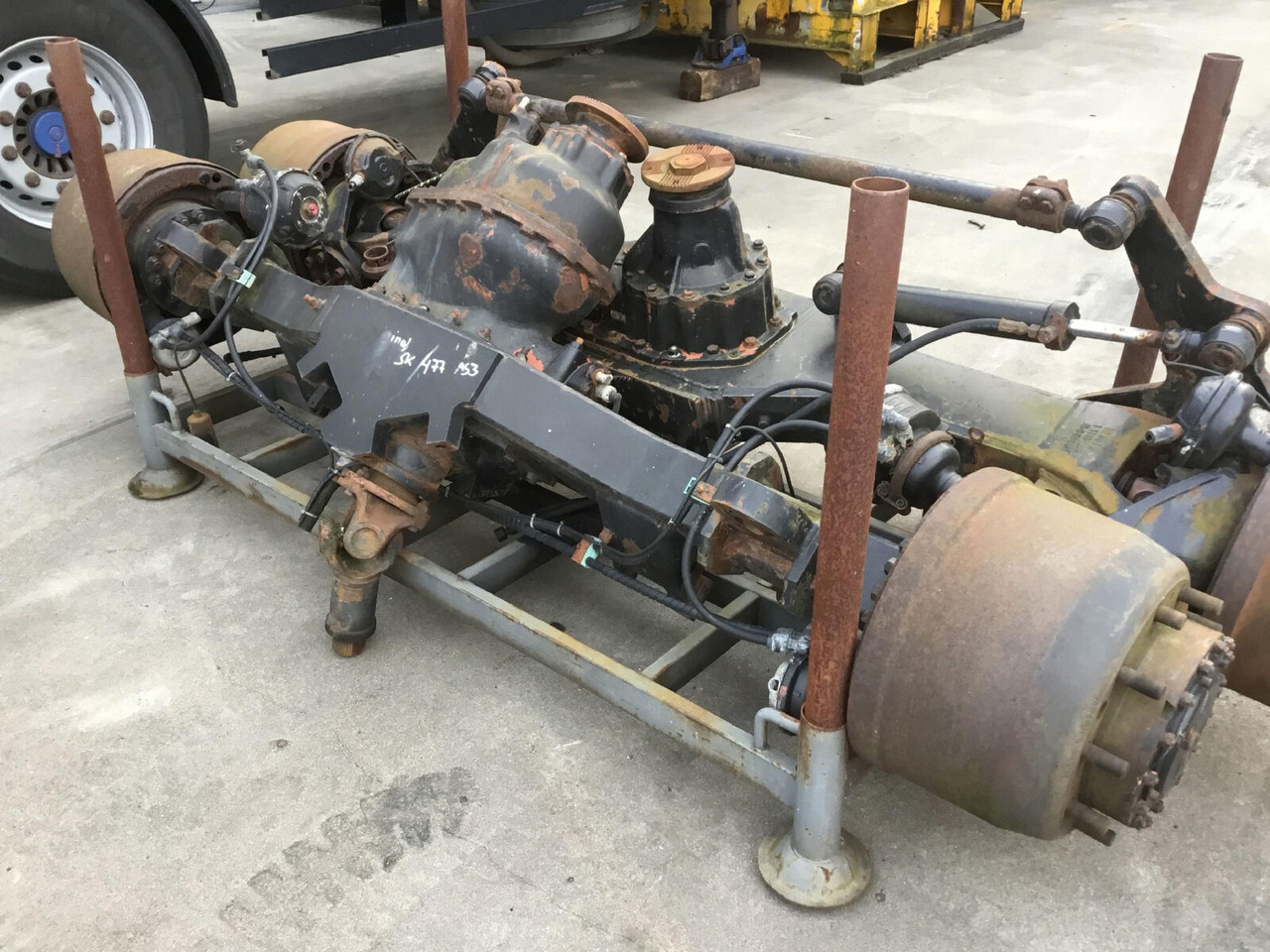 Spierings SK 477 axle 3 - Os in deli za Avtodvigalo: slika 2 Spierings SK 477 axle 3 - Os in deli za Avtodvigalo: slika 2