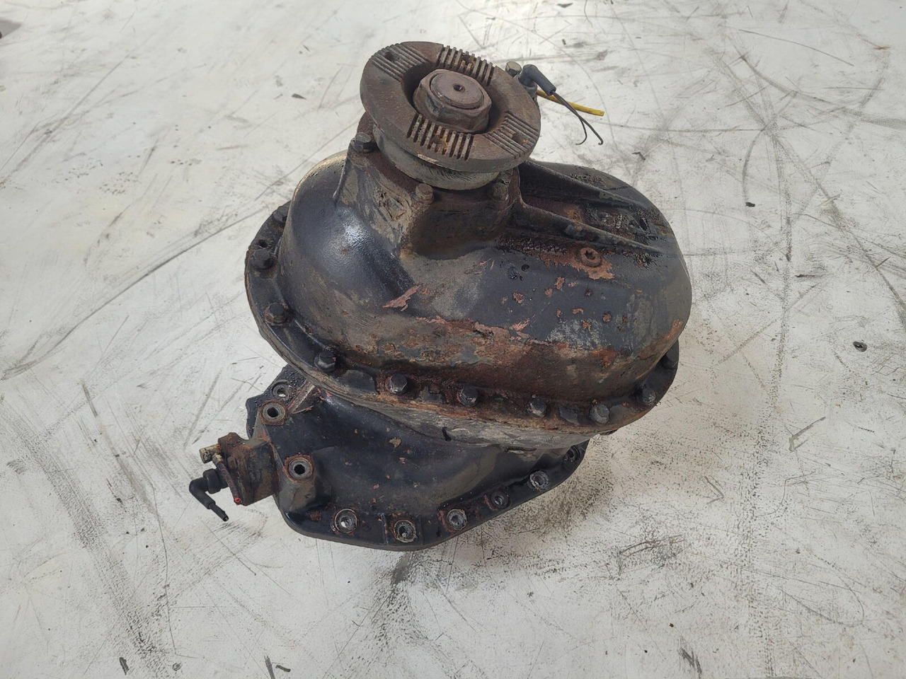 Spierings SK-598 AT 5 mid differential axle 3 - Diferencialni menjalnik za Avtodvigalo: slika 4 Spierings SK-598 AT 5 mid differential axle 3 - Diferencialni menjalnik za Avtodvigalo: slika 4