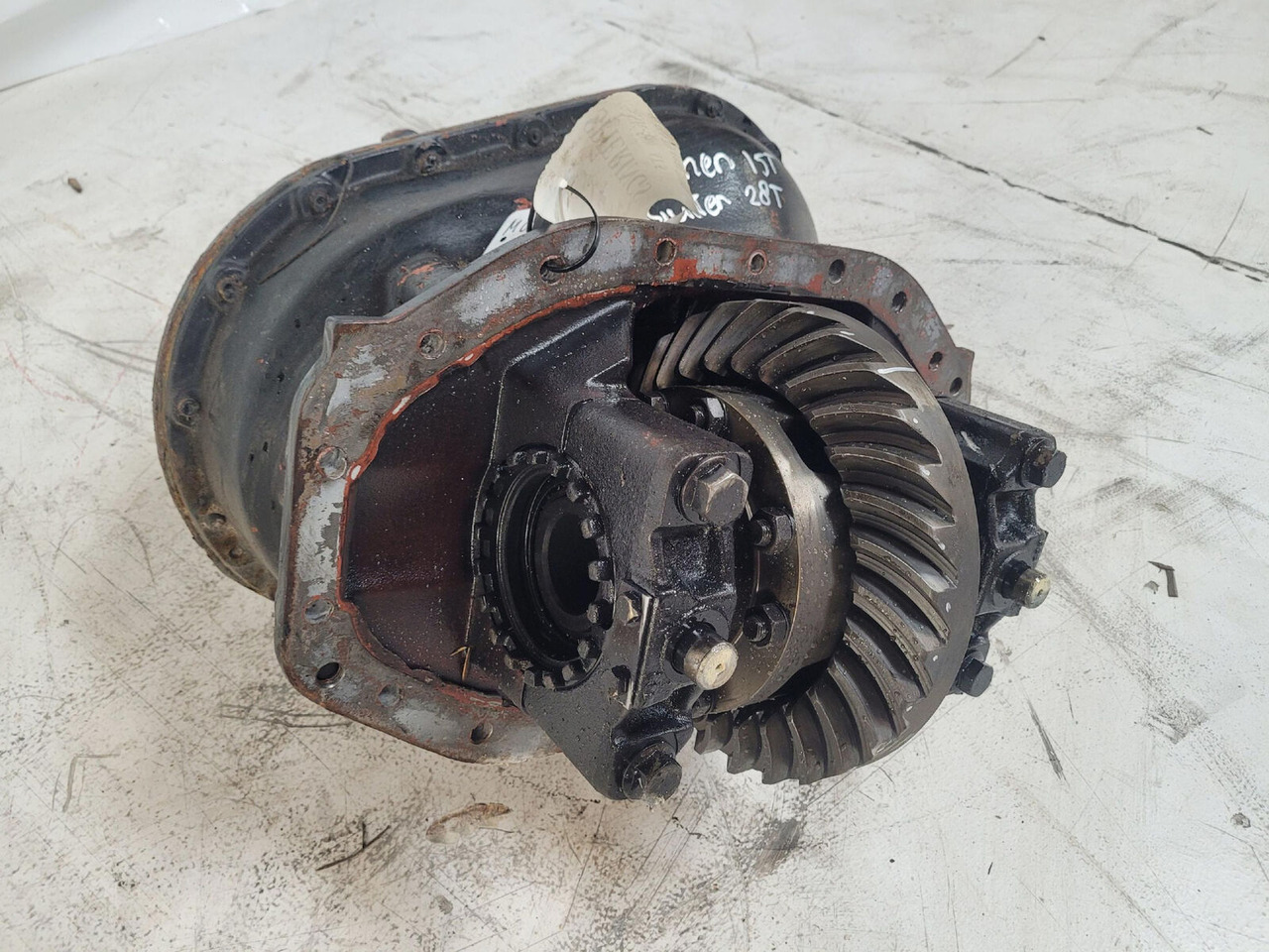 Spierings SK-598 AT 5 mid differential axle 3 - Diferencialni menjalnik za Avtodvigalo: slika 2 Spierings SK-598 AT 5 mid differential axle 3 - Diferencialni menjalnik za Avtodvigalo: slika 2
