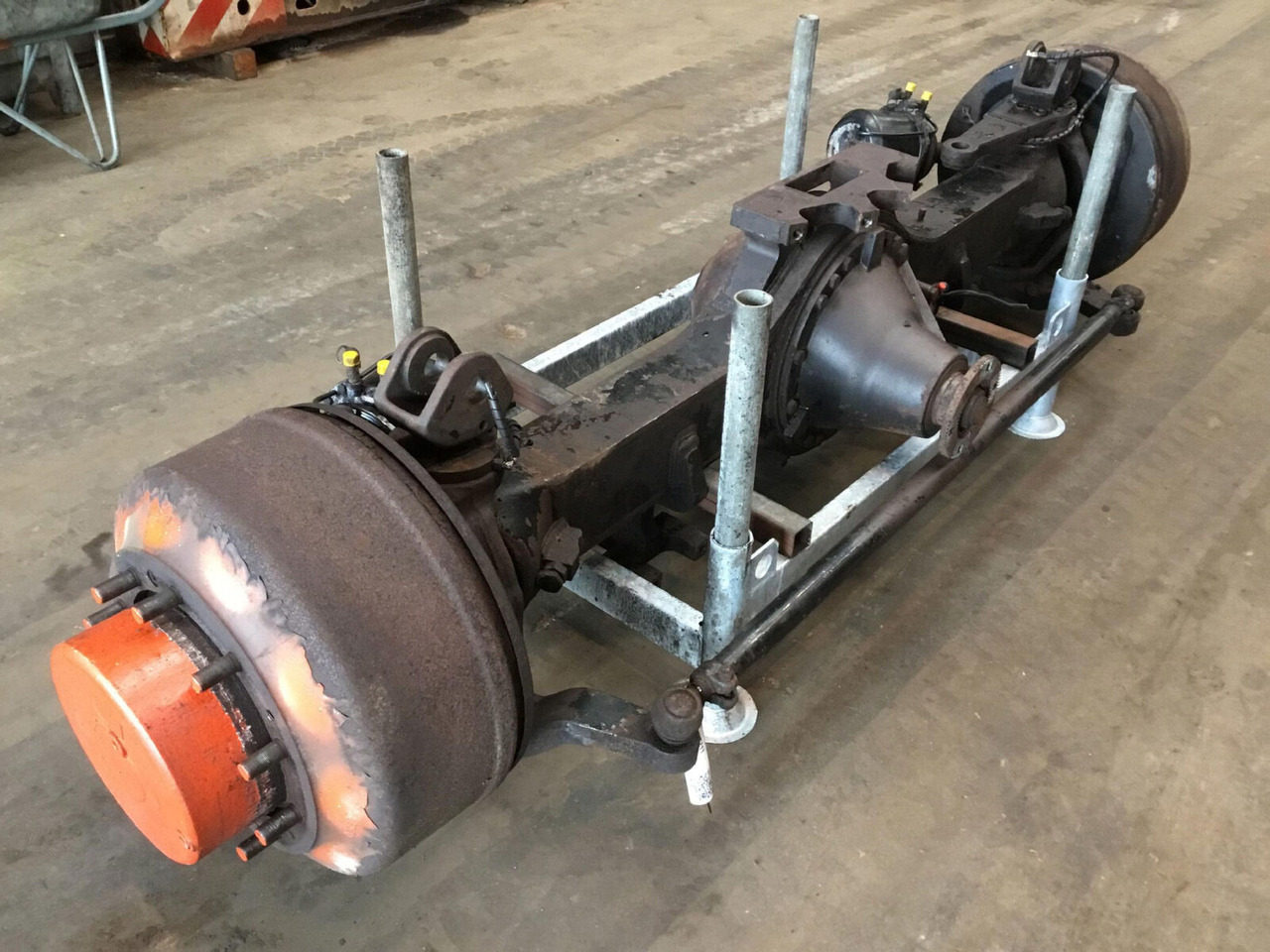 Terex AC 100 axle 5 - Os in deli za Avtodvigalo: slika 2 Terex AC 100 axle 5 - Os in deli za Avtodvigalo: slika 2