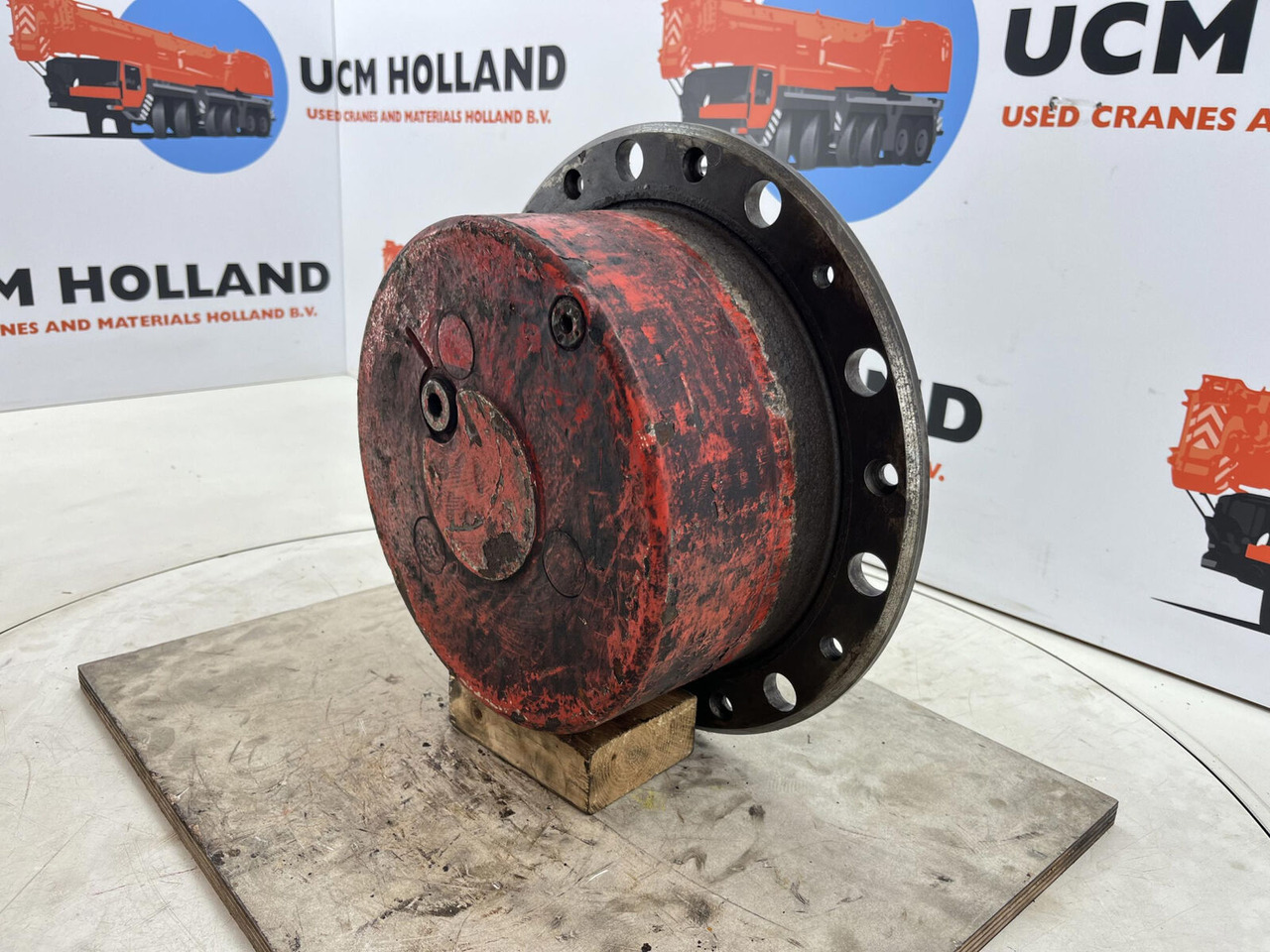 Terex AC 155 planetary gear 17-24-67-32-3pl-H135-46 - Bočni reduktor za Žerjav: slika 2 Terex AC 155 planetary gear 17-24-67-32-3pl-H135-46 - Bočni reduktor za Žerjav: slika 2