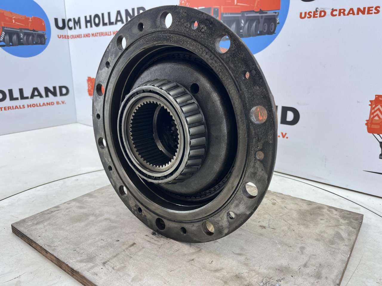 Terex AC 155 planetary gear 17-24-67-32-3pl-H135-46 - Bočni reduktor za Avtodvigalo: slika 3 Terex AC 155 planetary gear 17-24-67-32-3pl-H135-46 - Bočni reduktor za Avtodvigalo: slika 3