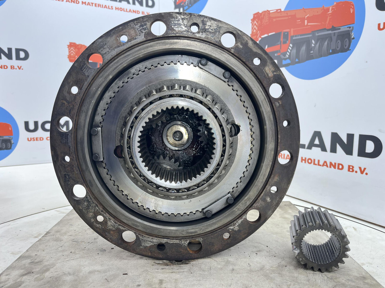 Terex AC 155 planetary gear 22-25-74-40-3pl-H135-46 - Bočni reduktor za Avtodvigalo: slika 5 Terex AC 155 planetary gear 22-25-74-40-3pl-H135-46 - Bočni reduktor za Avtodvigalo: slika 5