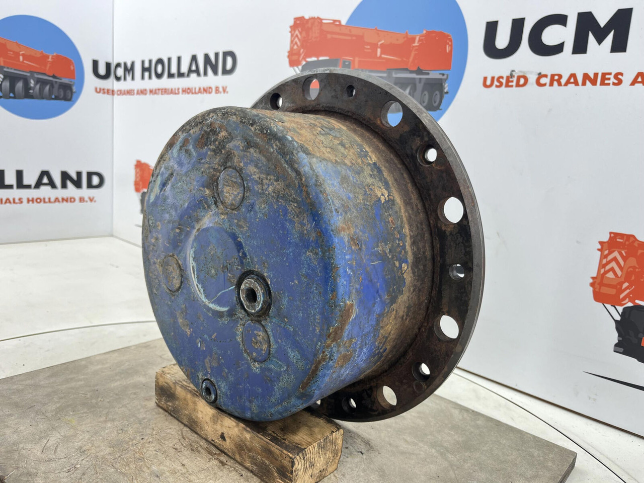 Terex AC 205 Planetary gear 17-24-67-32-3pl-H136-46 - Bočni reduktor za Avtodvigalo: slika 2 Terex AC 205 Planetary gear 17-24-67-32-3pl-H136-46 - Bočni reduktor za Avtodvigalo: slika 2