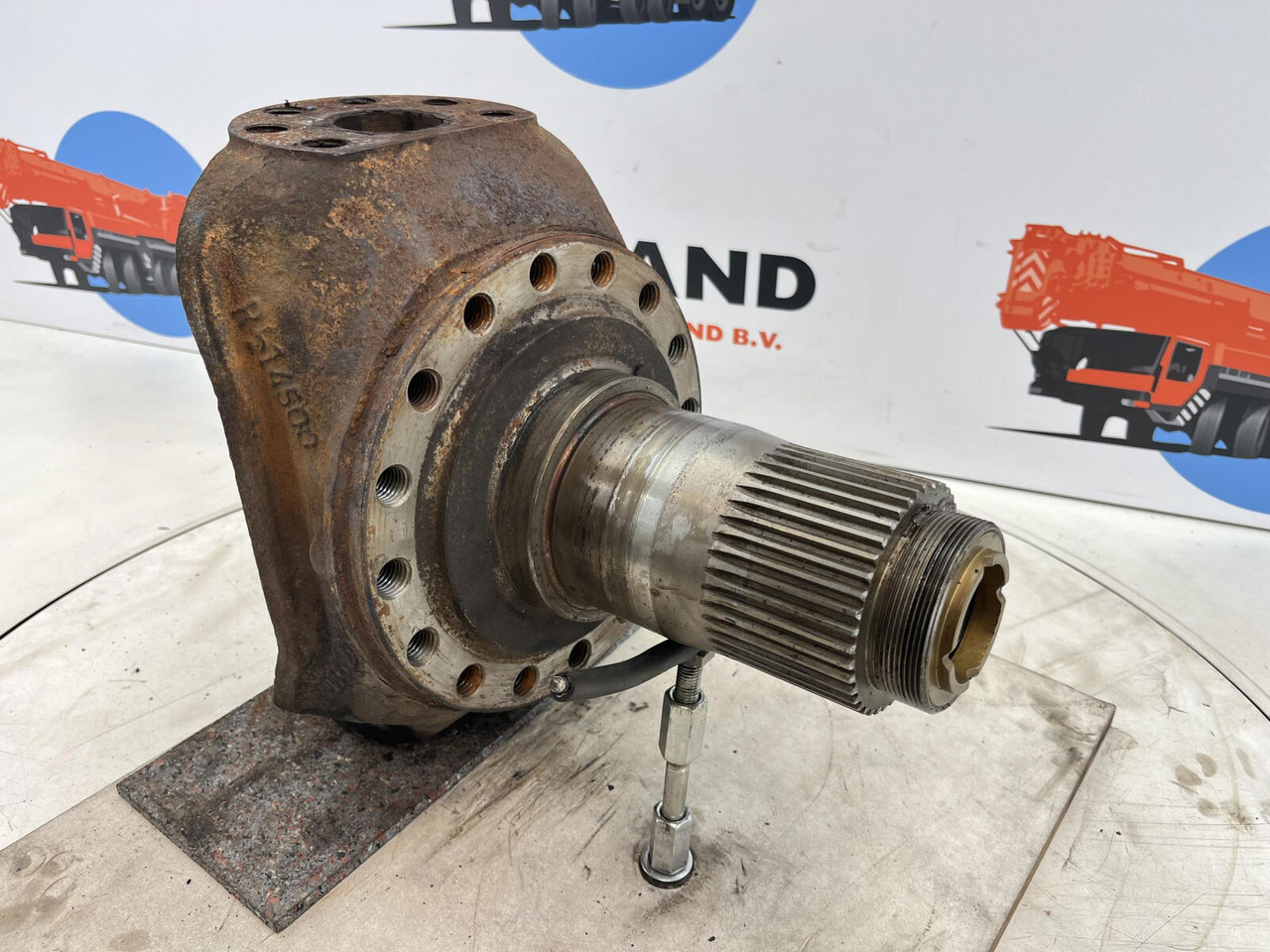 Terex AC 25 Steering knuckle 16 holes axle 2 - Premnik za Avtodvigalo: slika 3 Terex AC 25 Steering knuckle 16 holes axle 2 - Premnik za Avtodvigalo: slika 3