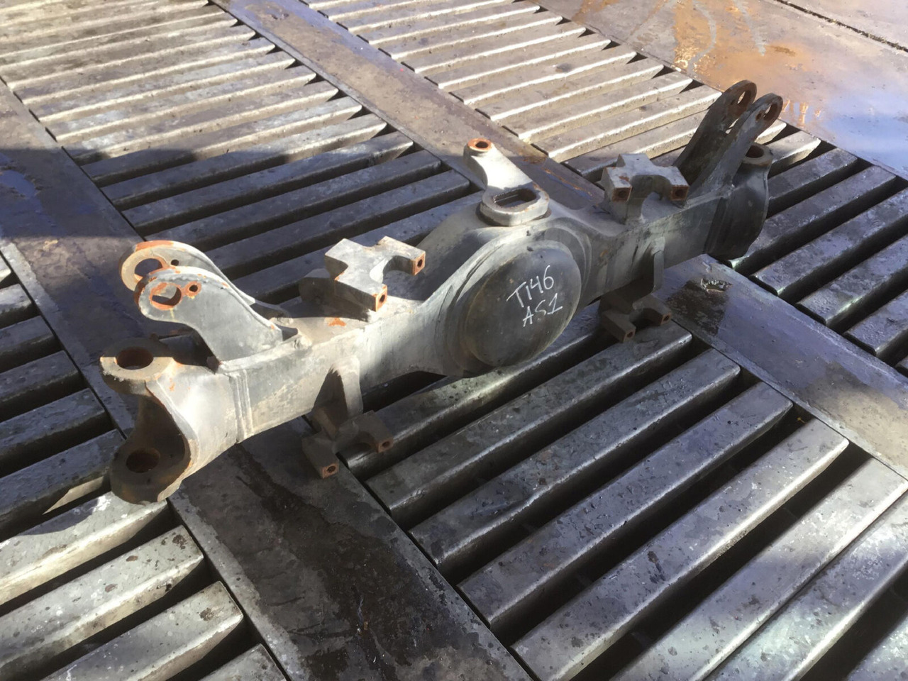 Terex AC 35 axle housing axle 1 - Os in deli za Avtodvigalo: slika 2 Terex AC 35 axle housing axle 1 - Os in deli za Avtodvigalo: slika 2