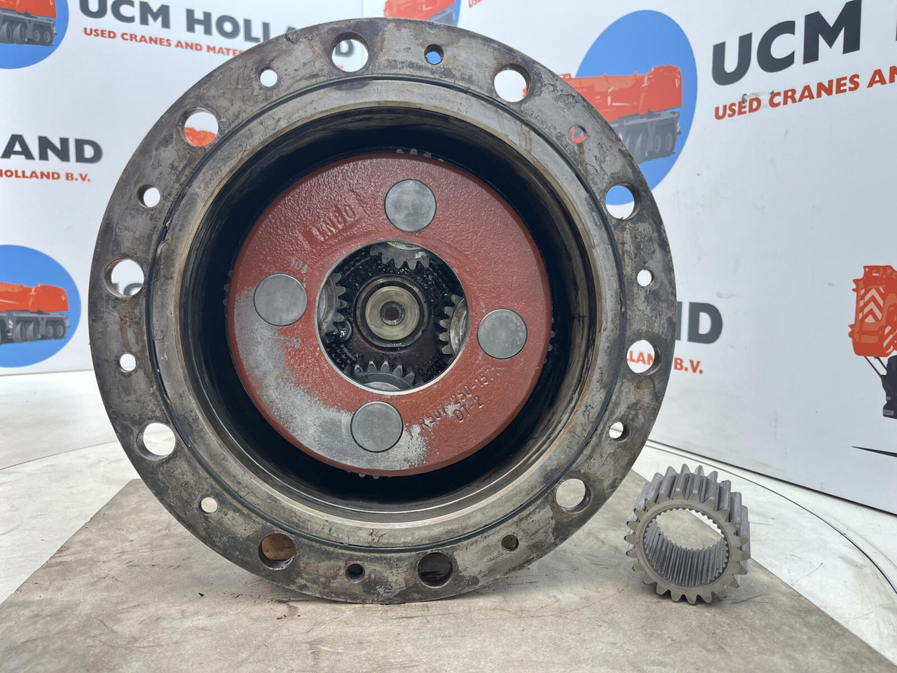 Terex AC 35 planetary gear 22-25-74-40-4pl-H137-46 - Bočni reduktor za Avtodvigalo: slika 4 Terex AC 35 planetary gear 22-25-74-40-4pl-H137-46 - Bočni reduktor za Avtodvigalo: slika 4