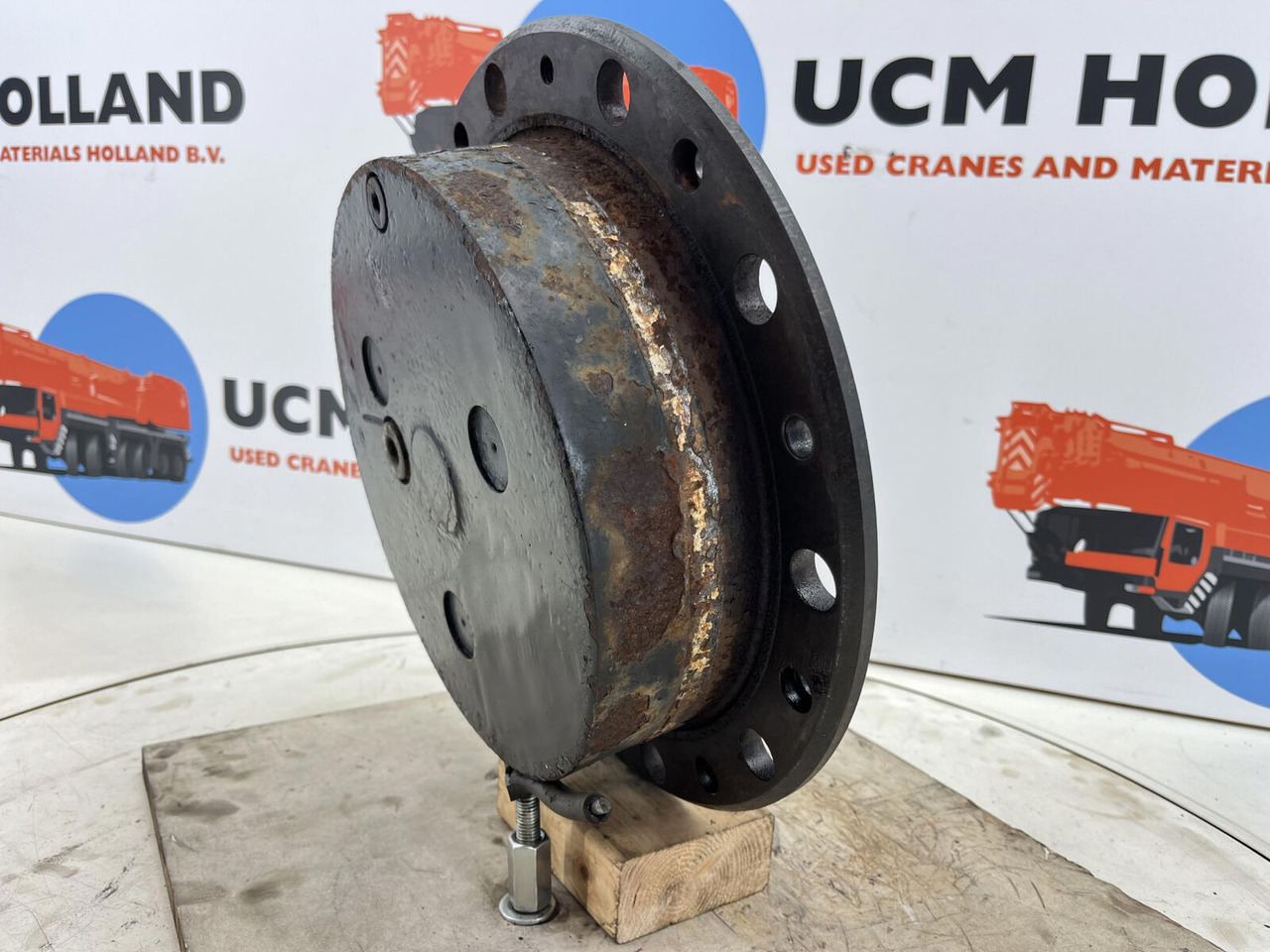 Terex AC 40-1 city planetary drive 17-24-67-32-3pl-H85-42 - Bočni reduktor za Avtodvigalo: slika 2 Terex AC 40-1 city planetary drive 17-24-67-32-3pl-H85-42 - Bočni reduktor za Avtodvigalo: slika 2