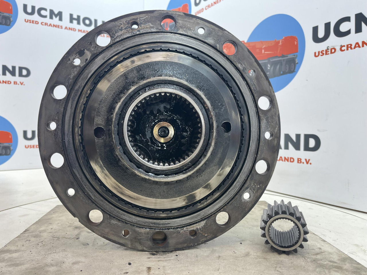 Terex AC 40-1 city planetary drive 17-24-67-32-3pl-H85-42 - Bočni reduktor za Avtodvigalo: slika 4 Terex AC 40-1 city planetary drive 17-24-67-32-3pl-H85-42 - Bočni reduktor za Avtodvigalo: slika 4