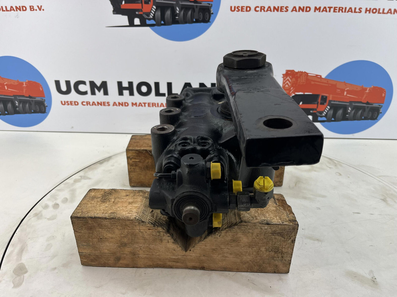 Terex AC 50-1 steering box with lever - Volanska letev za Avtodvigalo: slika 2 Terex AC 50-1 steering box with lever - Volanska letev za Avtodvigalo: slika 2