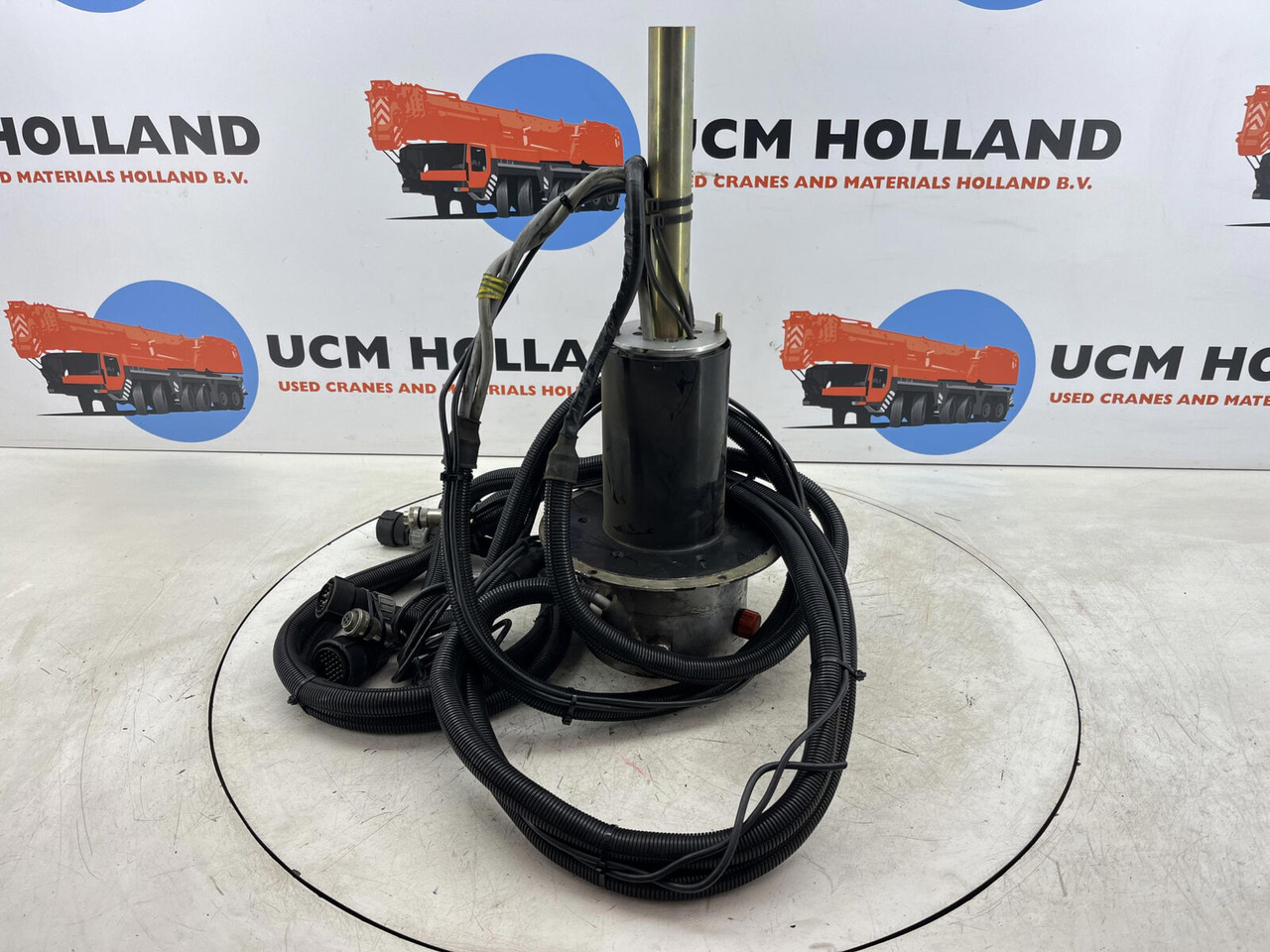 Terex AC slip ring assy - Električni sistem za Žerjav: slika 3 Terex AC slip ring assy - Električni sistem za Žerjav: slika 3