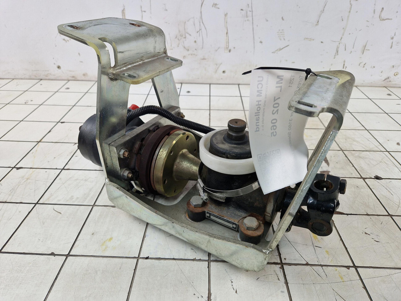 Terex Challenger 3160 Steering box - Volanska letev za Avtodvigalo: slika 4 Terex Challenger 3160 Steering box - Volanska letev za Avtodvigalo: slika 4