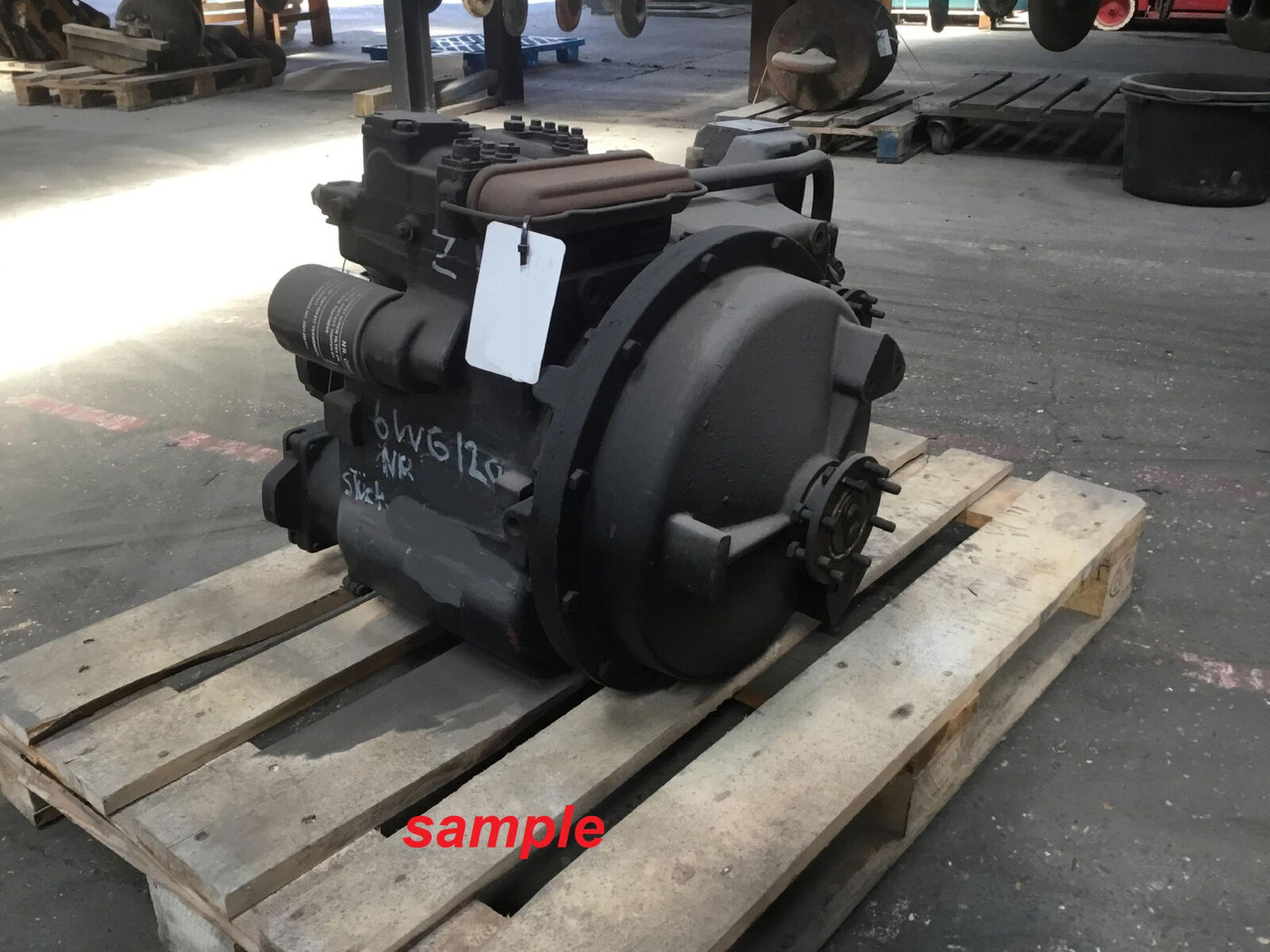 ZF KMK 2025 gearbox 6WG120 - Menjalnik za Avtodvigalo: slika 1 ZF KMK 2025 gearbox 6WG120 - Menjalnik za Avtodvigalo: slika 1