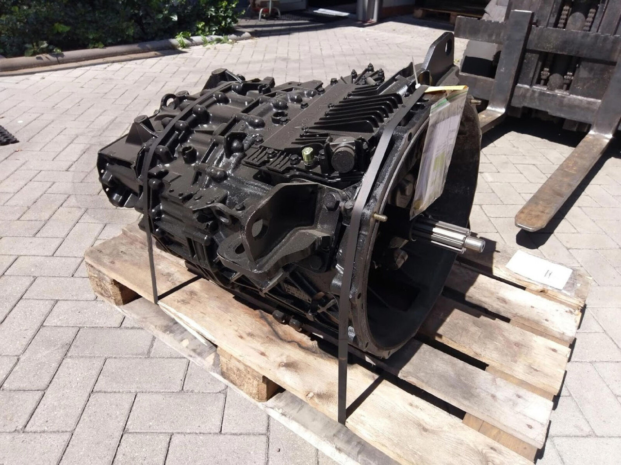 ZF LTM 1055-3.2 gearbox Astronic 12 AS 2302 - Menjalnik za Avtodvigalo: slika 2 ZF LTM 1055-3.2 gearbox Astronic 12 AS 2302 - Menjalnik za Avtodvigalo: slika 2