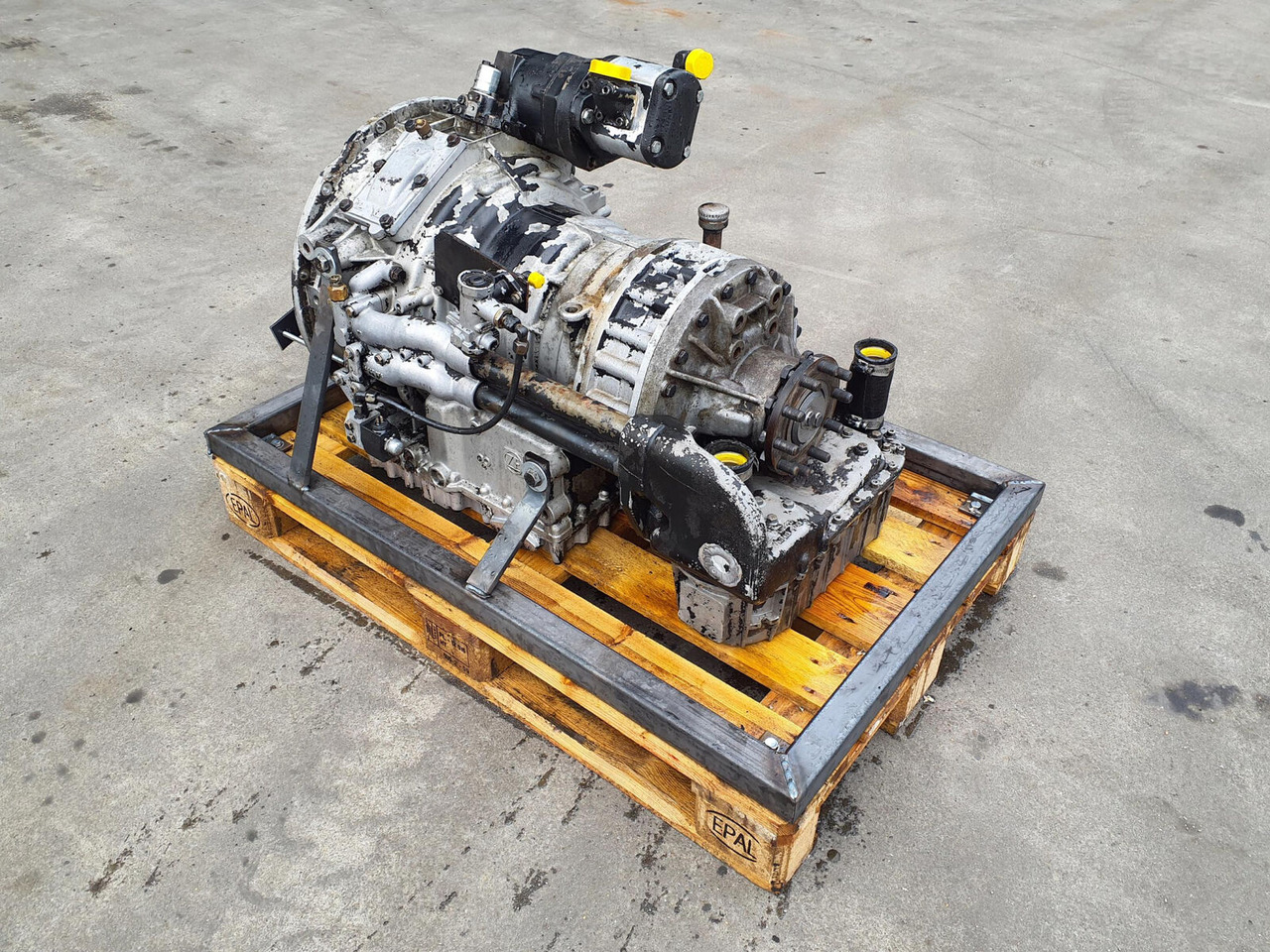 ZF LTM 1060 gearbox ZF 6HP-600 - Menjalnik za Avtodvigalo: slika 2 ZF LTM 1060 gearbox ZF 6HP-600 - Menjalnik za Avtodvigalo: slika 2