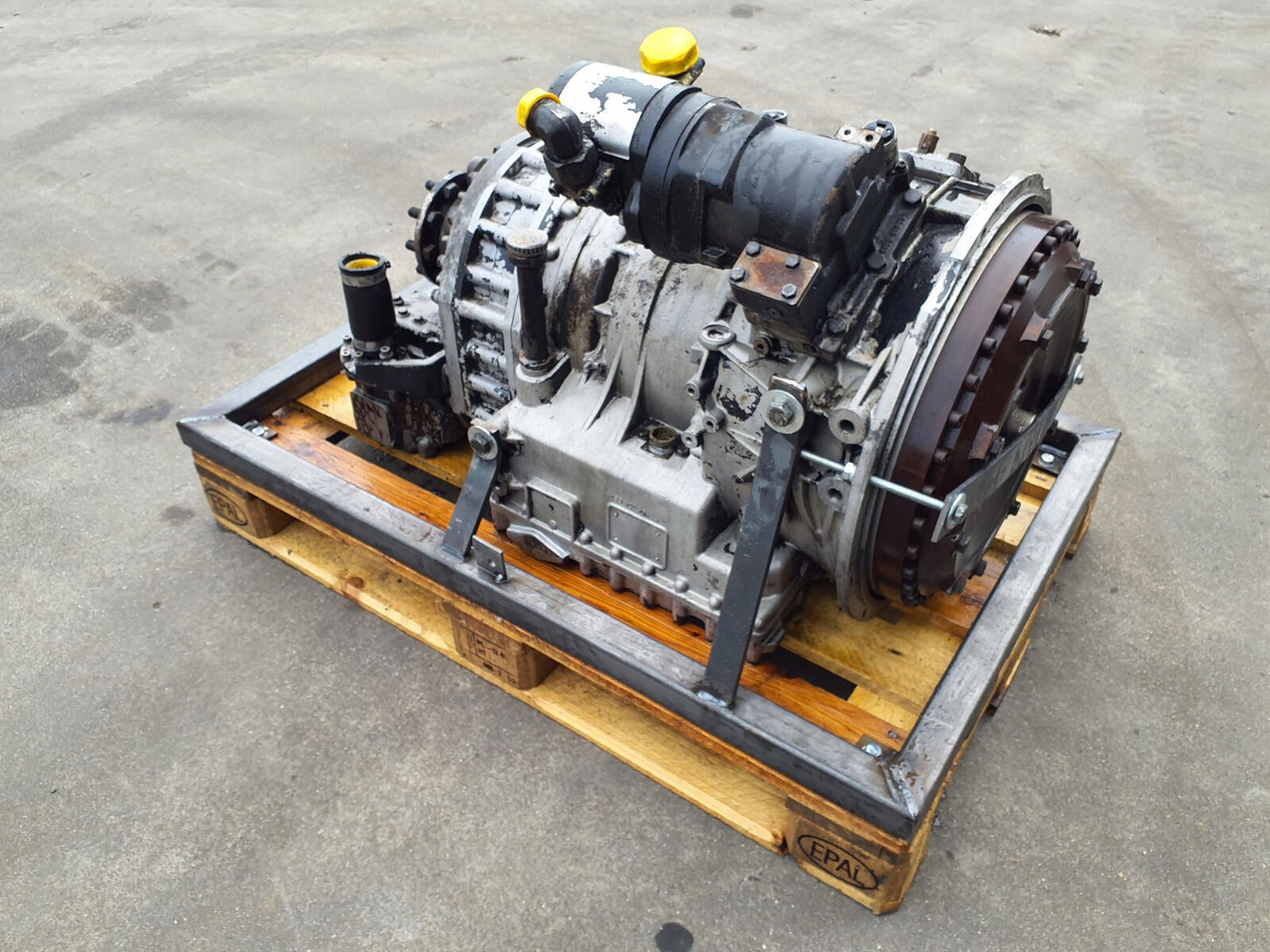 ZF LTM 1060 gearbox ZF 6HP-600 - Menjalnik za Avtodvigalo: slika 4 ZF LTM 1060 gearbox ZF 6HP-600 - Menjalnik za Avtodvigalo: slika 4