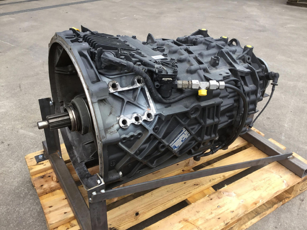 ZF MK 88 ZF Astronic gearbox 12 AS 2530 S0 - Menjalnik za Avtodvigalo: slika 1 ZF MK 88 ZF Astronic gearbox 12 AS 2530 S0 - Menjalnik za Avtodvigalo: slika 1