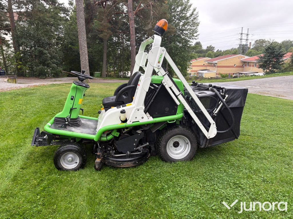 Åkgräsklippare Etesia Hydro 124 D - Vrtna kosilnica: slika 3 Åkgräsklippare Etesia Hydro 124 D - Vrtna kosilnica: slika 3