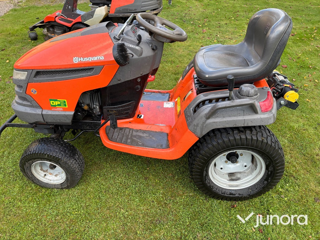 Åkgräsklippare Husqvarna GTH 260 XPT - Vrtna kosilnica: slika 2 Åkgräsklippare Husqvarna GTH 260 XPT - Vrtna kosilnica: slika 2