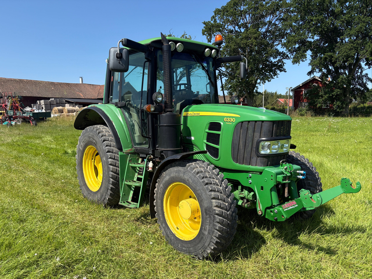 John Deere 6330 - Traktor: slika 2 John Deere 6330 - Traktor: slika 2