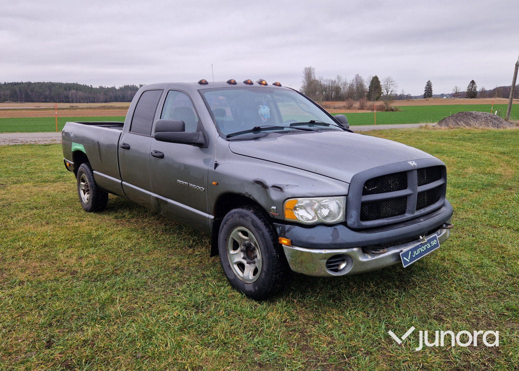 Lastbil - Dodge, RAM ST 2500 Quad, Cummins - Poltovornjak: slika 5 Lastbil - Dodge, RAM ST 2500 Quad, Cummins - Poltovornjak: slika 5