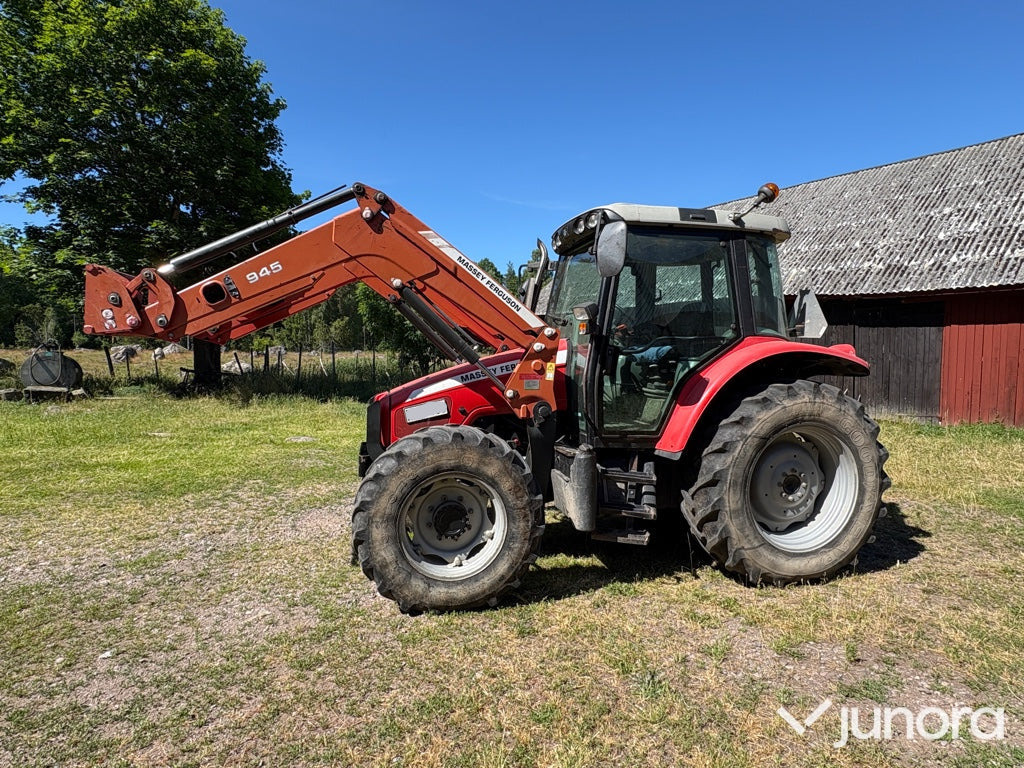 Massey Ferguson - Traktor: slika 2 Massey Ferguson - Traktor: slika 2