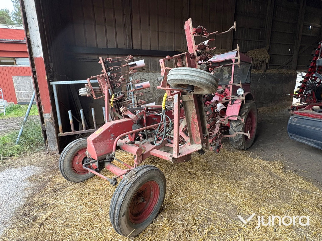 Radhacka - Volvo BM, Victor 230 - Rahljalnik: slika 1 Radhacka - Volvo BM, Victor 230 - Rahljalnik: slika 1