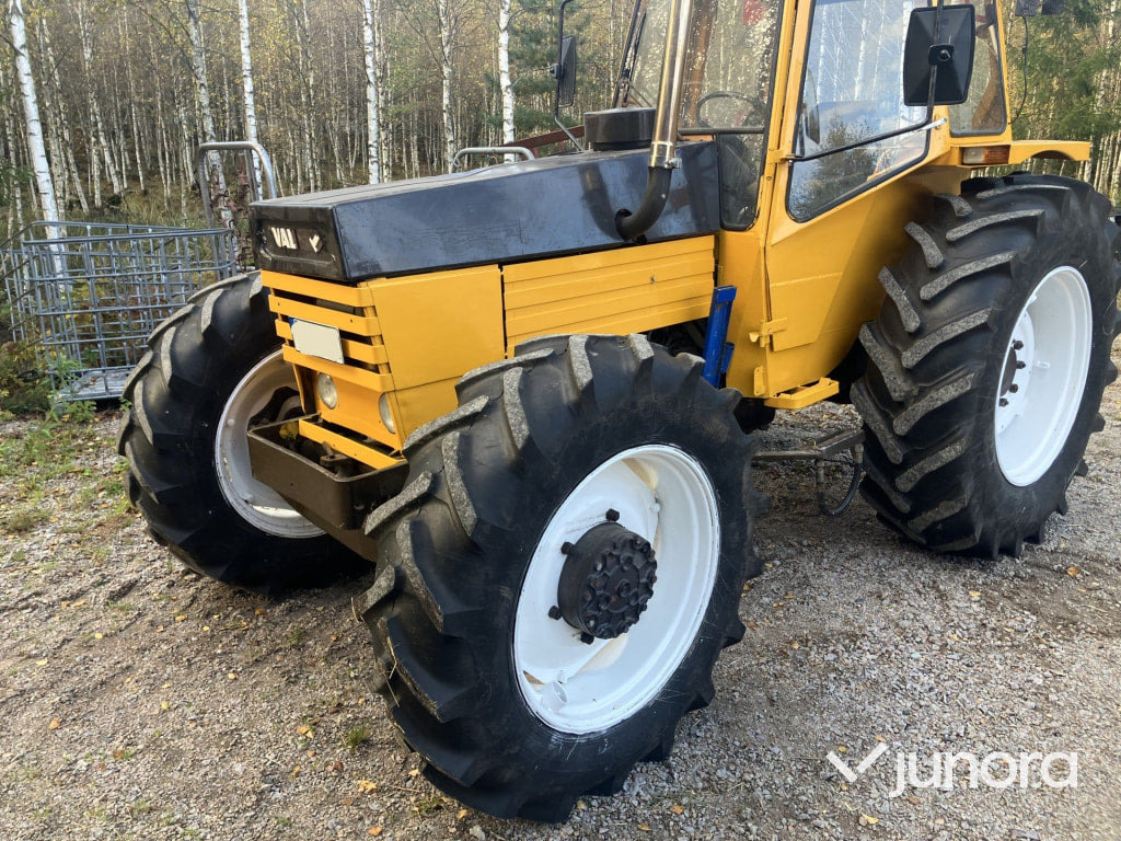 Valmet 802 Turbo - Traktor: slika 4 Valmet 802 Turbo - Traktor: slika 4