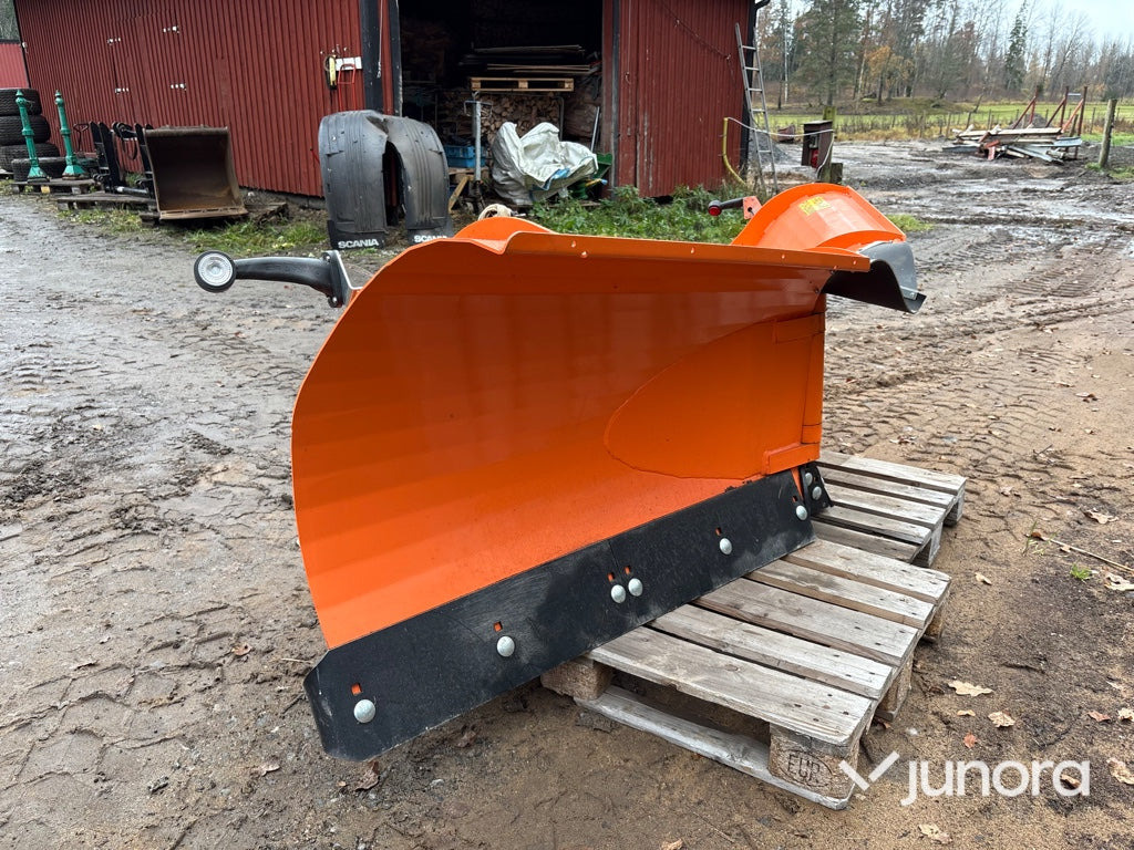 Vikplog - Pronar, PUV-2800M - Plug: slika 4 Vikplog - Pronar, PUV-2800M - Plug: slika 4