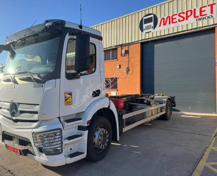 Mercedes Antos 1843 - Kotalni prekucni tovornjak: slika 1 Mercedes Antos 1843 - Kotalni prekucni tovornjak: slika 1