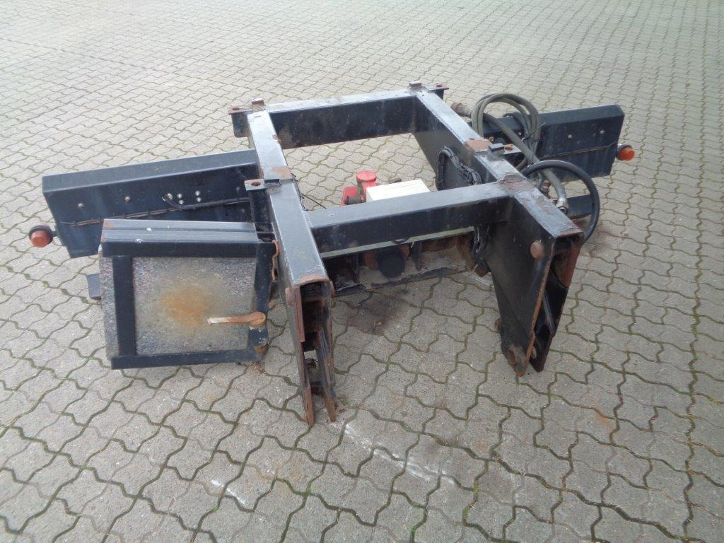 HMF 14,2 T-M Kran konsol med træktravers - Karoserija in zunanjost za Tovornjak: slika 3 HMF 14,2 T-M Kran konsol med træktravers - Karoserija in zunanjost za Tovornjak: slika 3