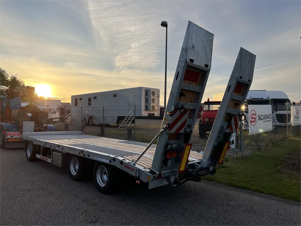 Hangler DTS-H 300 3 akslet hænger med ramper - Nizko noseča prikolica: slika 4 Hangler DTS-H 300 3 akslet hænger med ramper - Nizko noseča prikolica: slika 4