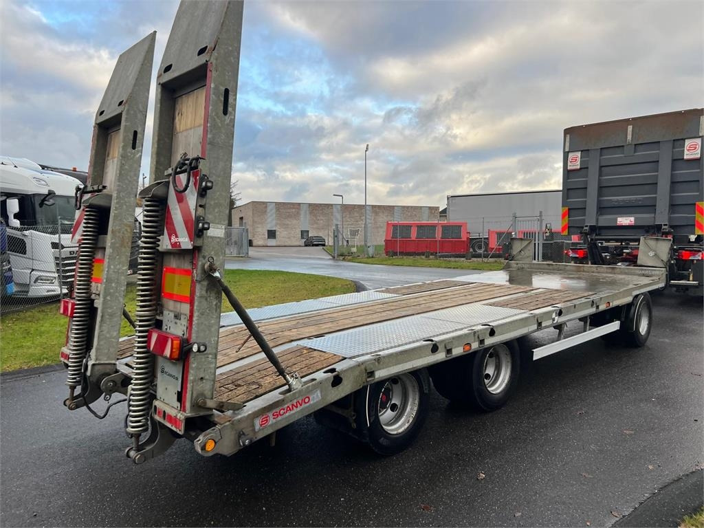 Hangler DTS-H 300P - 30-24 ton totalvægt - Nizko noseča prikolica: slika 2 Hangler DTS-H 300P - 30-24 ton totalvægt - Nizko noseča prikolica: slika 2