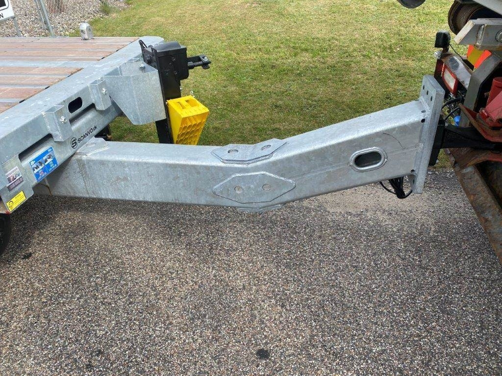 Hangler TPS-H 160 - 2 akslet 16 ton - Nizko noseča prikolica: slika 4 Hangler TPS-H 160 - 2 akslet 16 ton - Nizko noseča prikolica: slika 4