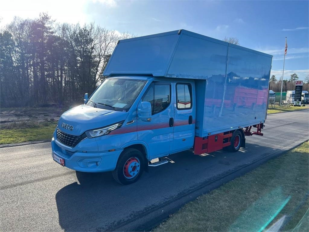Iveco Daily 70C18 - dobbelt cab - Tovornjak zabojnik: slika 1 Iveco Daily 70C18 - dobbelt cab - Tovornjak zabojnik: slika 1
