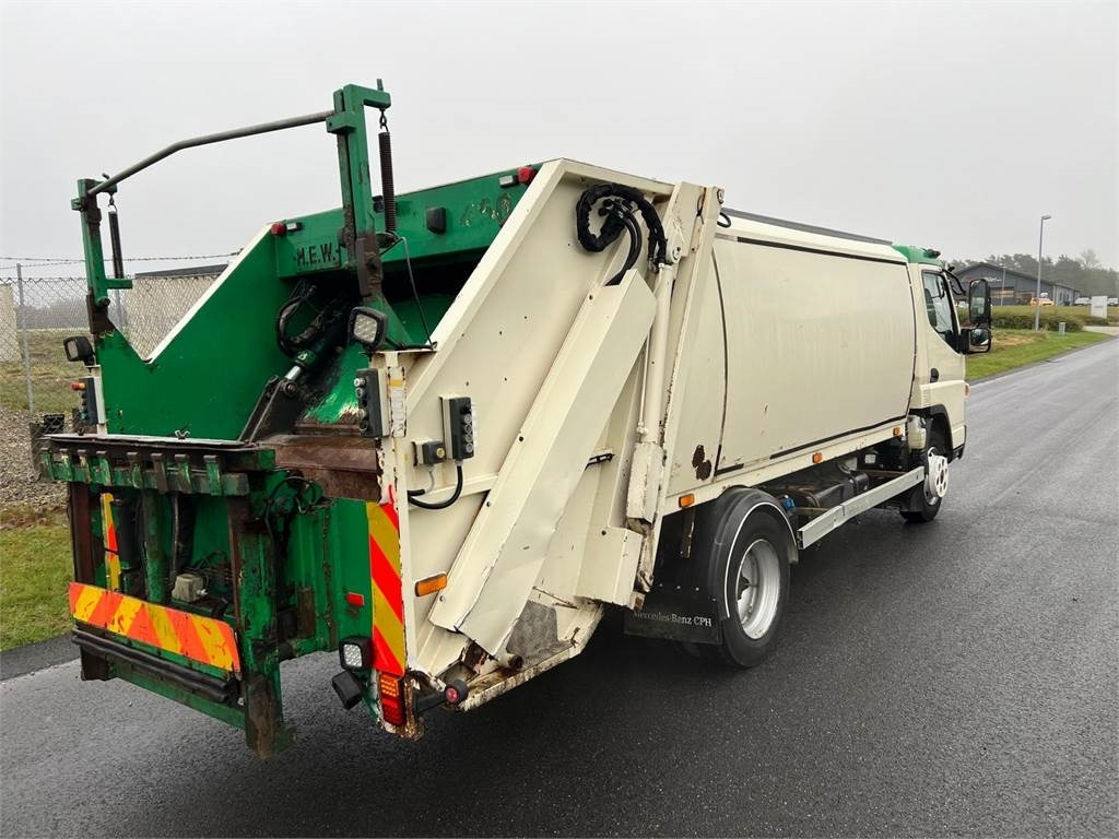 Mitsubishi Fuso CANTER 9C18 - Smetarski tovornjak: slika 2 Mitsubishi Fuso CANTER 9C18 - Smetarski tovornjak: slika 2