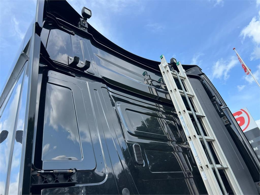 Vlačilec Mercedes-Benz Actros 2545 LS: slika 9