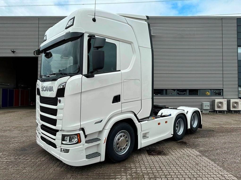 Scania 500S A6x2NB 2950 Super - Vlačilec: slika 2 Scania 500S A6x2NB 2950 Super - Vlačilec: slika 2