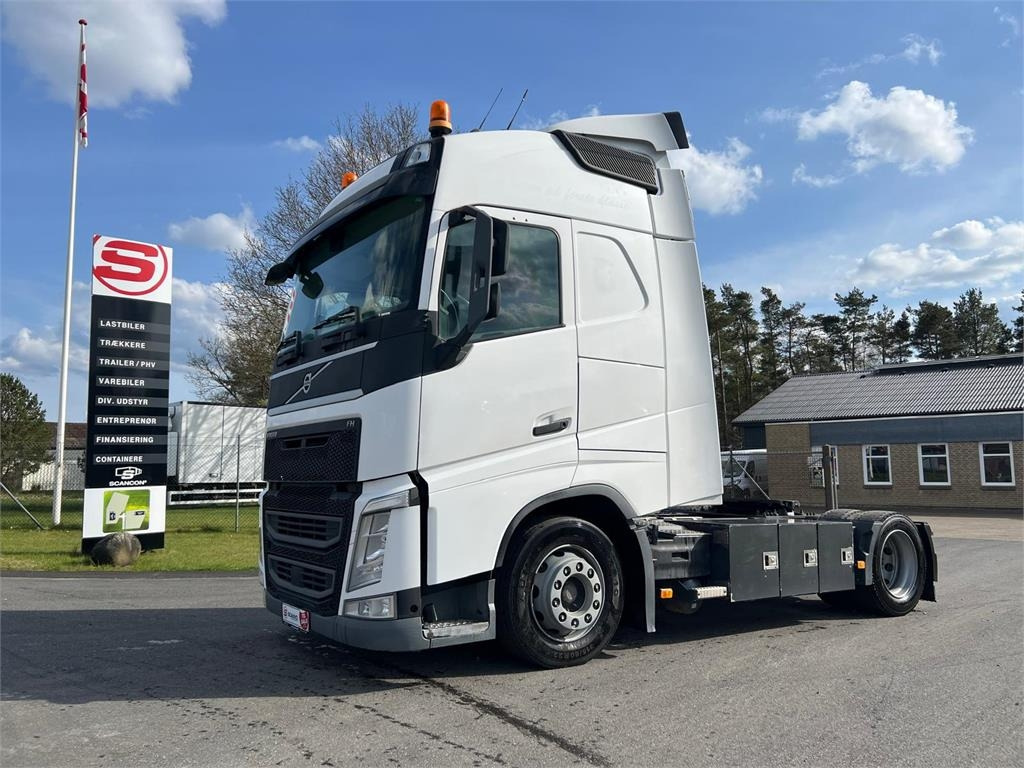 Volvo FH460 4x2 x-low mega - Vlačilec: slika 1 Volvo FH460 4x2 x-low mega - Vlačilec: slika 1