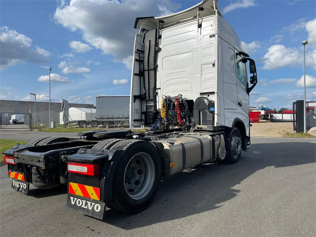 Volvo FH460 4x2 x-low mega - Vlačilec: slika 3 Volvo FH460 4x2 x-low mega - Vlačilec: slika 3