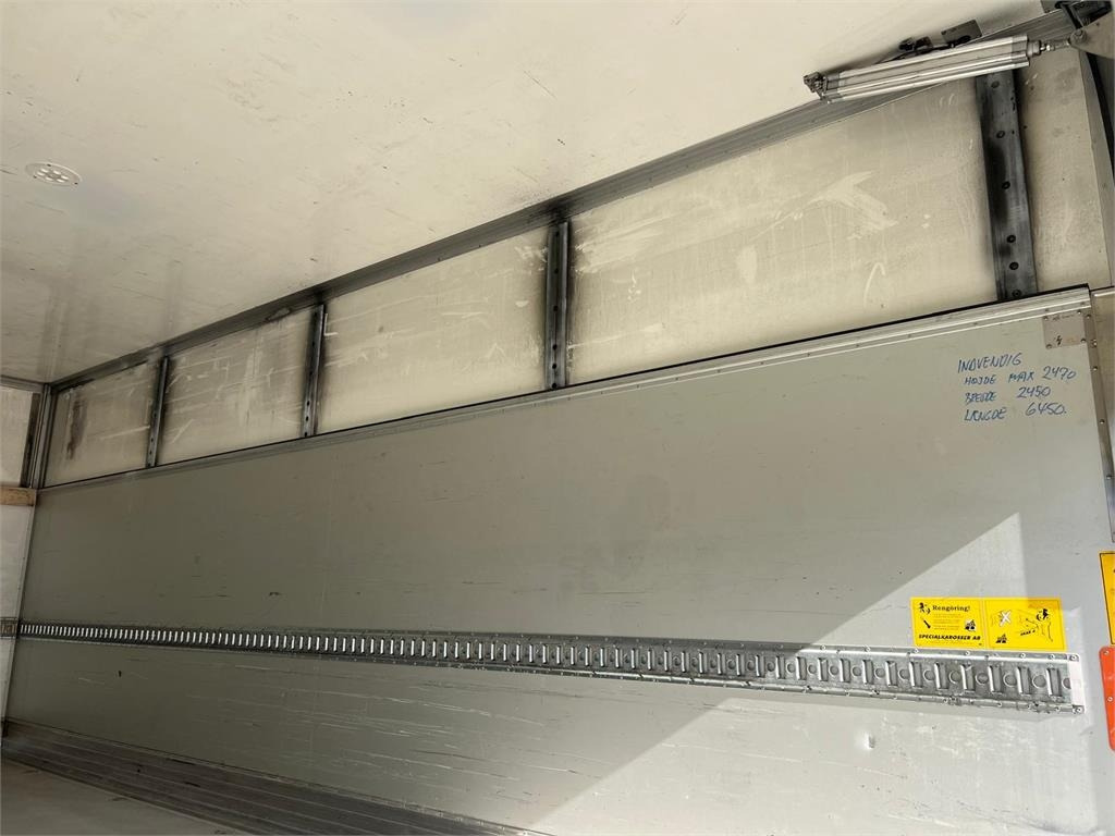 Tovornjak zabojnik Volvo FL 250 16 ton: slika 8