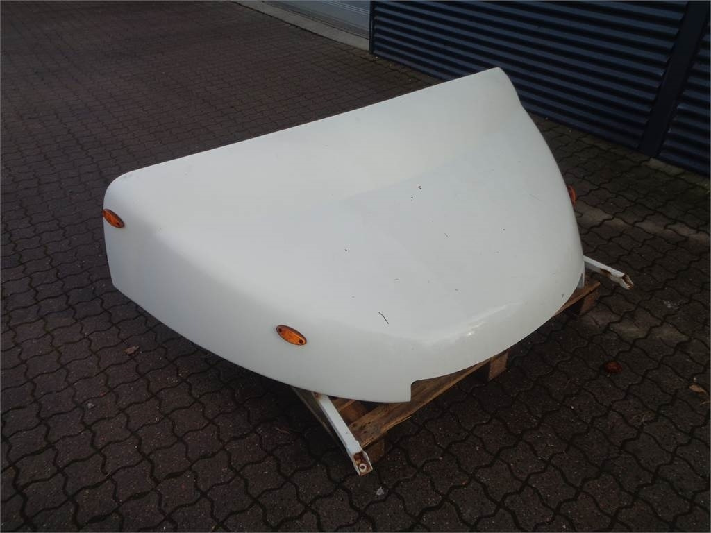 Volvo Tagspoiler til Volvo FL - Aerodinamika/ Spojler za Tovornjak: slika 3 Volvo Tagspoiler til Volvo FL - Aerodinamika/ Spojler za Tovornjak: slika 3