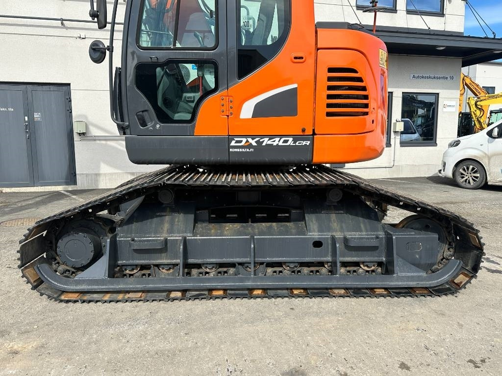 Bager goseničar Doosan DX 140 LCR-5 metsäalusta: slika 9