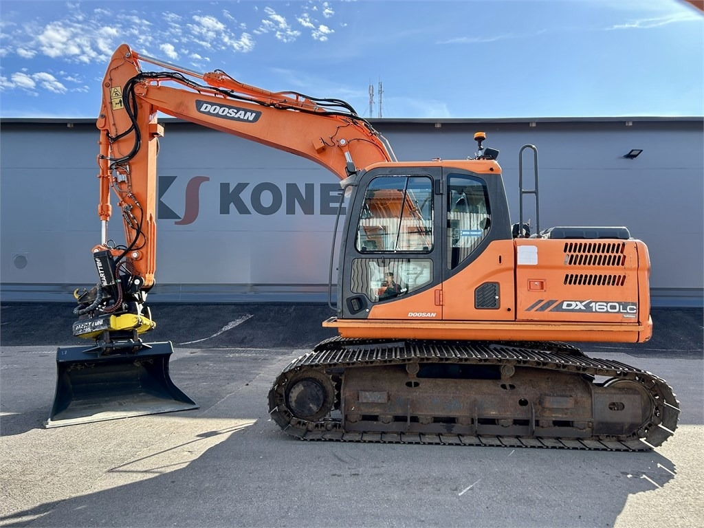 Doosan DX160LC-3 KALLISTAJA+PYÖRITTÄJÄ - Bager goseničar: slika 1 Doosan DX160LC-3 KALLISTAJA+PYÖRITTÄJÄ - Bager goseničar: slika 1