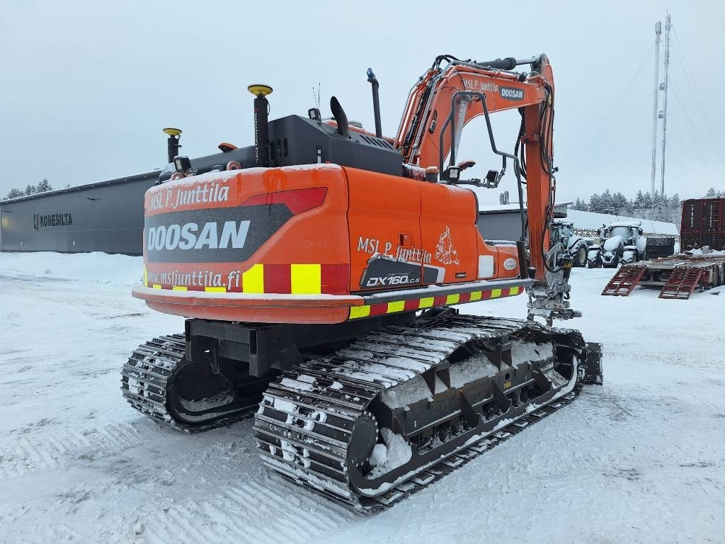 Doosan MYYTY! SOLD! DX160LCH-5 METSÄMALLI - Bager goseničar: slika 3 Doosan MYYTY! SOLD! DX160LCH-5 METSÄMALLI - Bager goseničar: slika 3